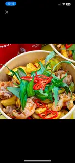 Hình ảnh Chân gà rút xương sốt thái (cay vừa)