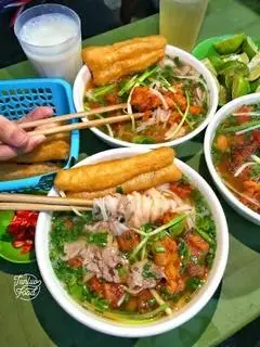 Hình ảnh Phở tái sốt vang