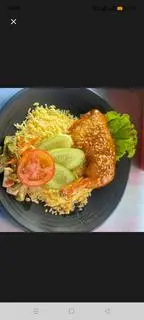 Hình ảnh Cơm đùi gà gốc tư chiên 
