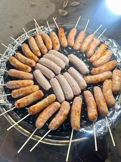 Hình ảnh 1 Lạp xưởng nướng đá