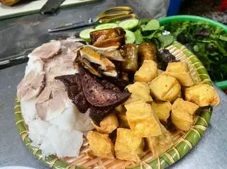 Hình ảnh SUẤT ĐẶC BIỆT