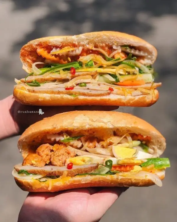 Hình ảnh Bánh Mì chả cá nha trang + ốp la ( siêu to khổng lồ)  + ( Tặng 1 Sâm Lạnh )