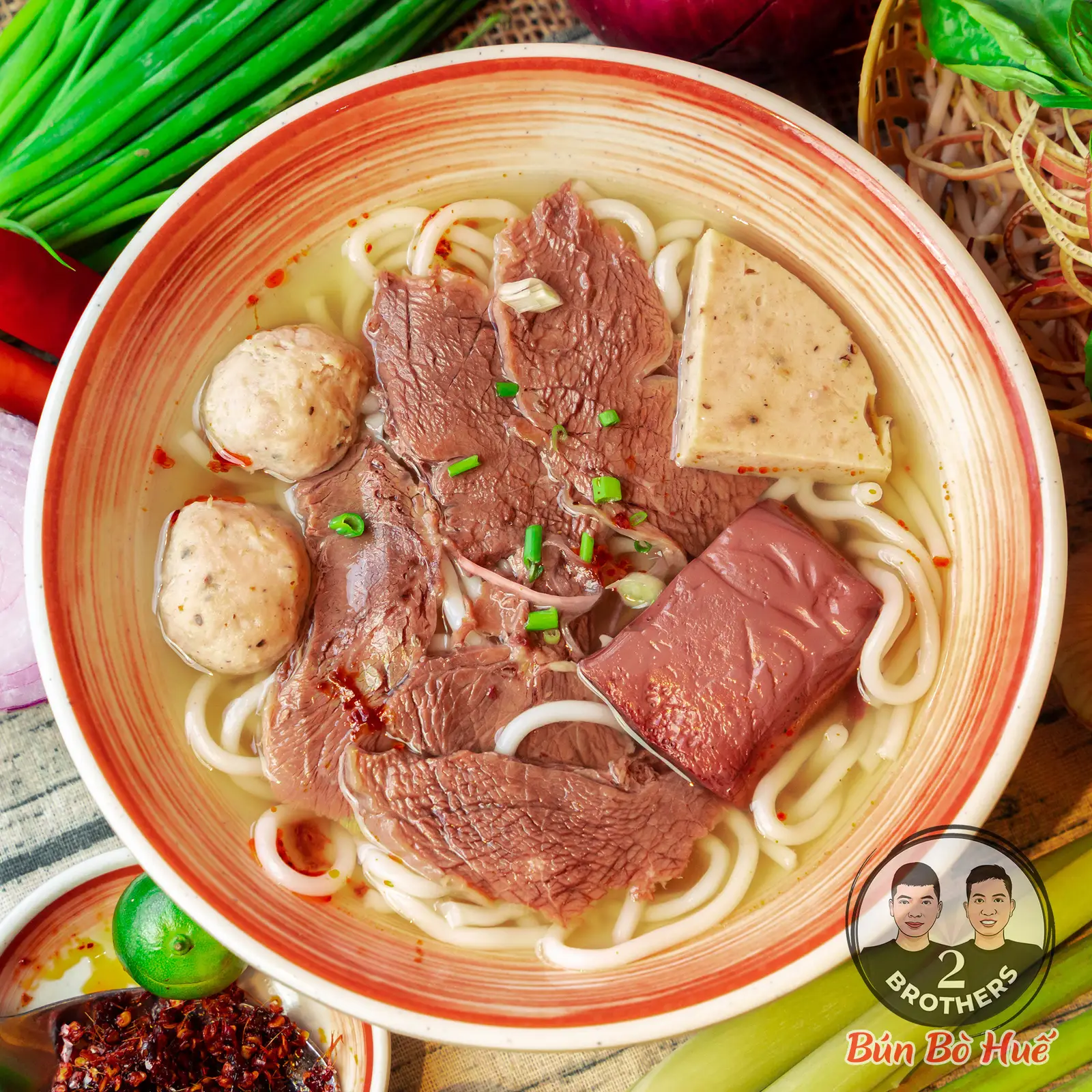 Hình ảnh Bún bò Huế bát truyền thống