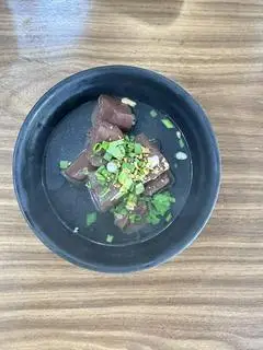 Hình ảnh Huyết thêm