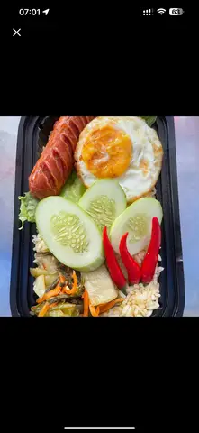 Hình ảnh Cơm chiên-1Xx  + Ốp la+Canh rong biển(0đ)