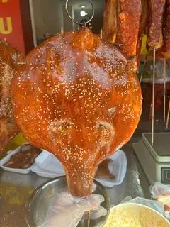 Hình ảnh 1 Con Vịt tỳ bà rút xương da giòn 