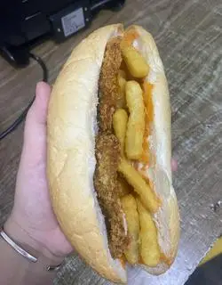 Hình ảnh Bánh mì nem khoai