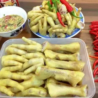 Hình ảnh 10 Chân gà Hấp hoặc Ngâm sả tắc