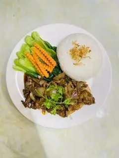 Hình ảnh Cơm bò sốt tiêu đen