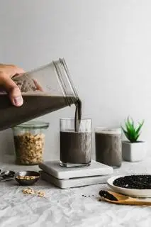 Hình ảnh Sữa hạt mè đen - gạo lứt