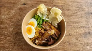 Hình ảnh Mỳ Trộn Hải Sản