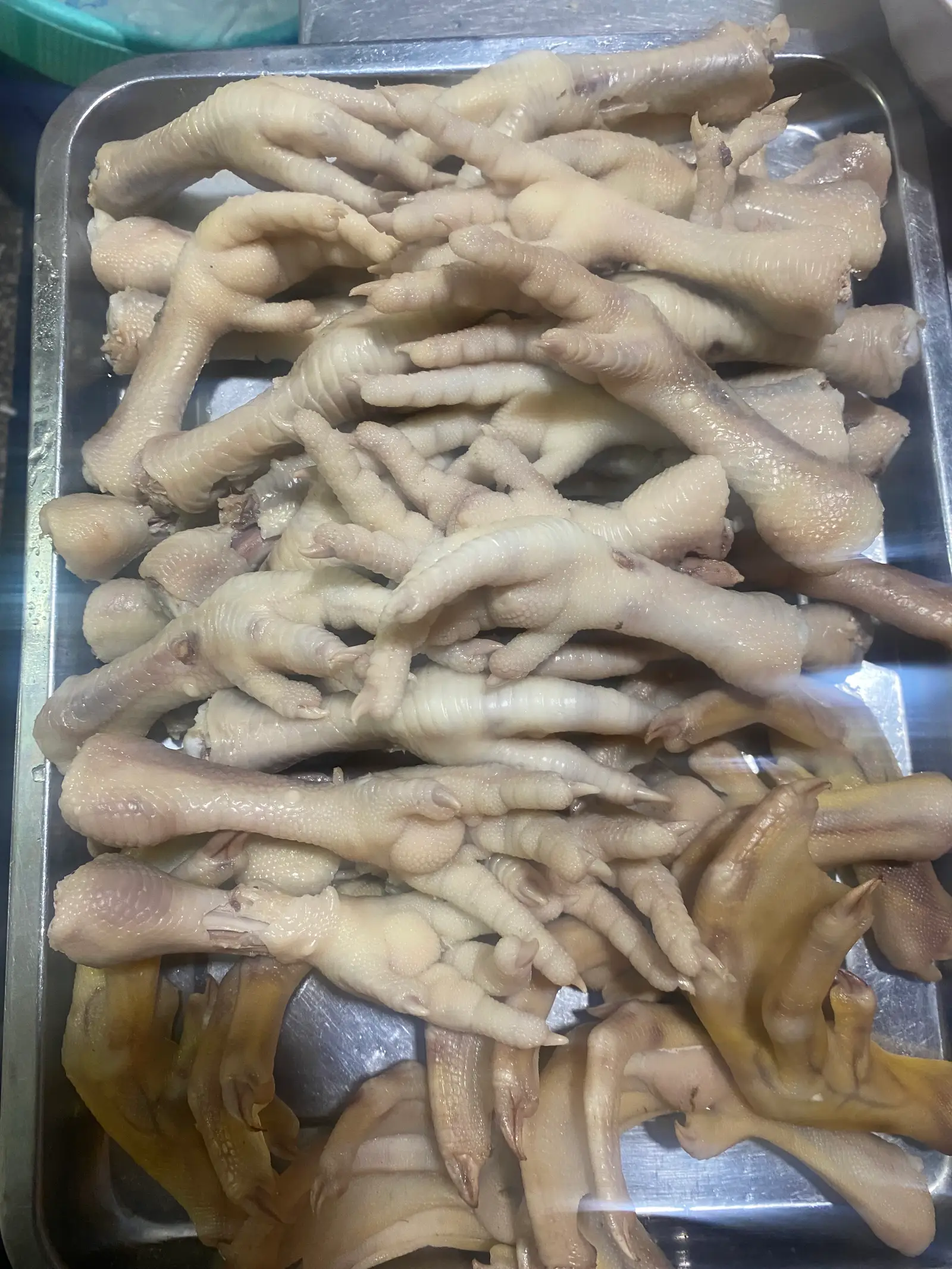 Hình ảnh Chân gà luộc