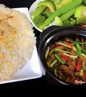 Hình ảnh Cơm cháy + kho quẹt + rau luộc 