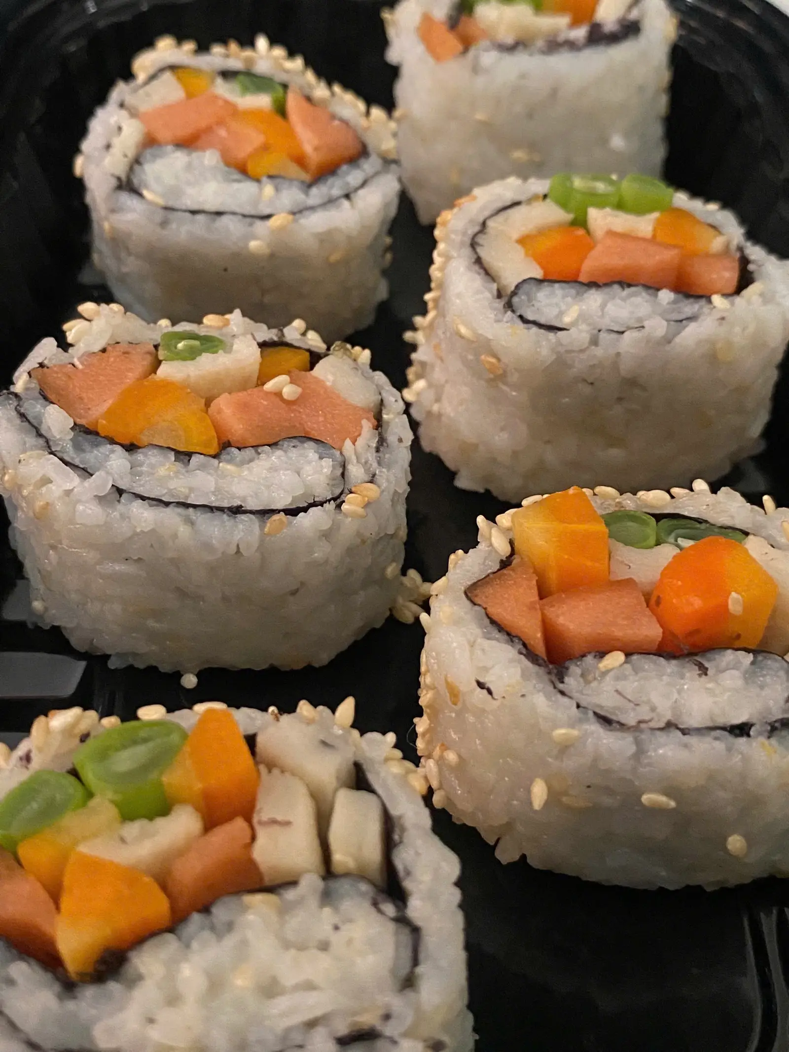 Hình ảnh Cơm Cuộn Kimbap