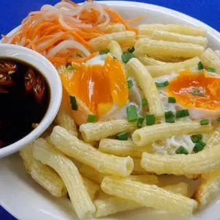 Hình ảnh Nui chiên 2 trứng