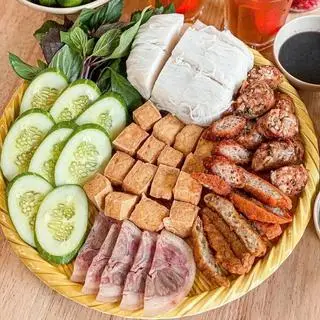 Hình ảnh Bún đậu đặc biệt full topping
