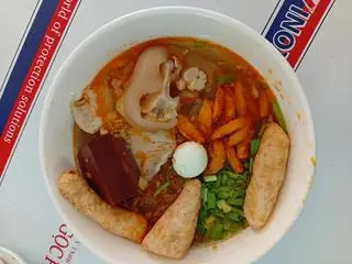Hình ảnh bánh canh cua xương 