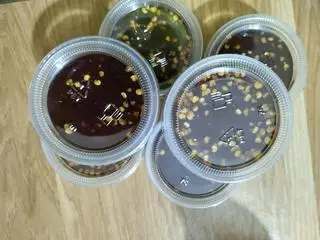 Hình ảnh Sốt chấm thần thánh set nhỏ