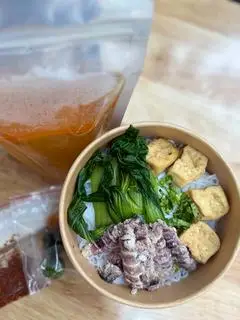Hình ảnh Bún Hải Sản Bề Bề Đầy Đặn