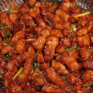 Hình ảnh Cơm ba rọi ram mặn-ngọt