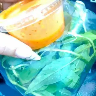 Hình ảnh Rau - Nước Chấm Đặc Biệt