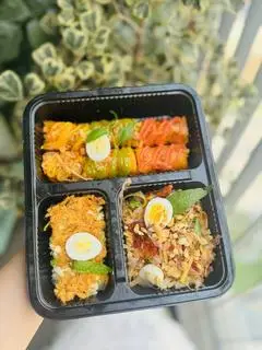 Hình ảnh Bánh tráng cuộn mix trộn size nhỡ
