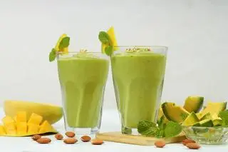 Hình ảnh sinh tố bơ xoài