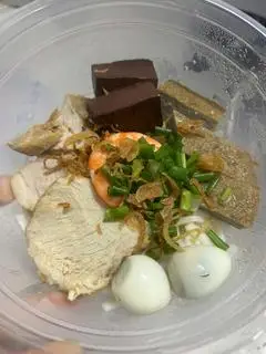 Hình ảnh Bánh canh 1Tôm-3thịt nạc - 3chả cá chiên 