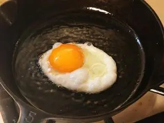 Hình ảnh trứng ốp La