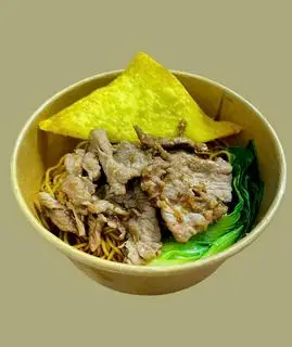 Hình ảnh Hủ tiếu trộn thịt bò