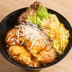 Hình ảnh Cơm Thịt Gà Sốt Nướng チキンステーキ