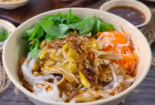 Hình ảnh Phở trộn chay