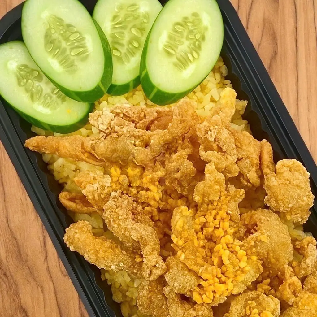 Hình ảnh Cơm Da Gà Chiên Giòn (Xốt tự chọn)