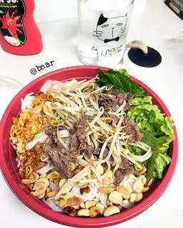 Hình ảnh Bún trộn đặc biệt