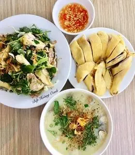 Hình ảnh gỏi gà nguyên con kèm cháo