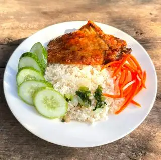 Hình ảnh Cơm tấm sườn