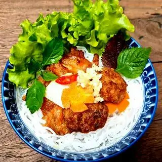 Hình ảnh Bún chả lẫn