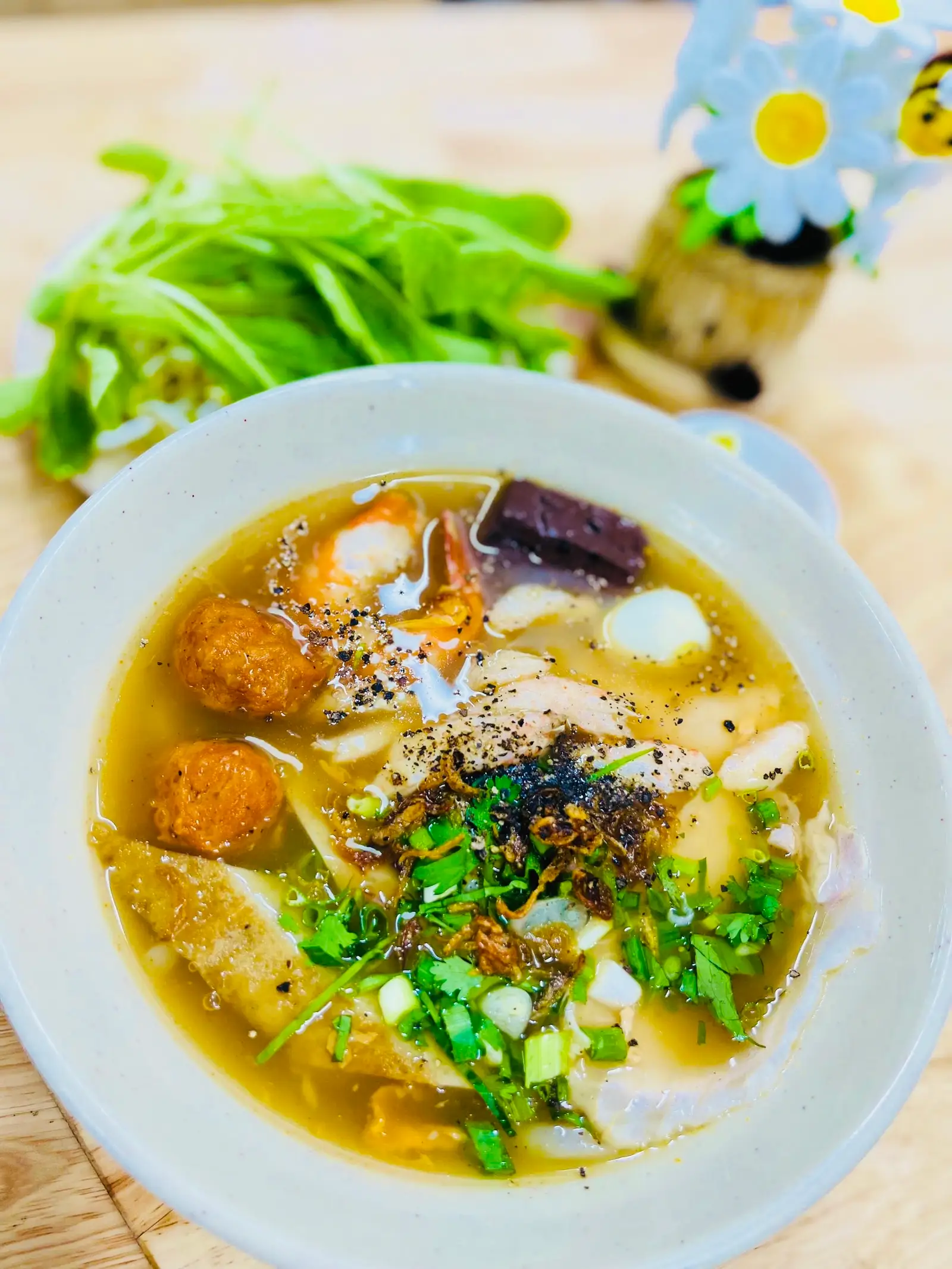 Hình ảnh Tô ghẹ thịt chả