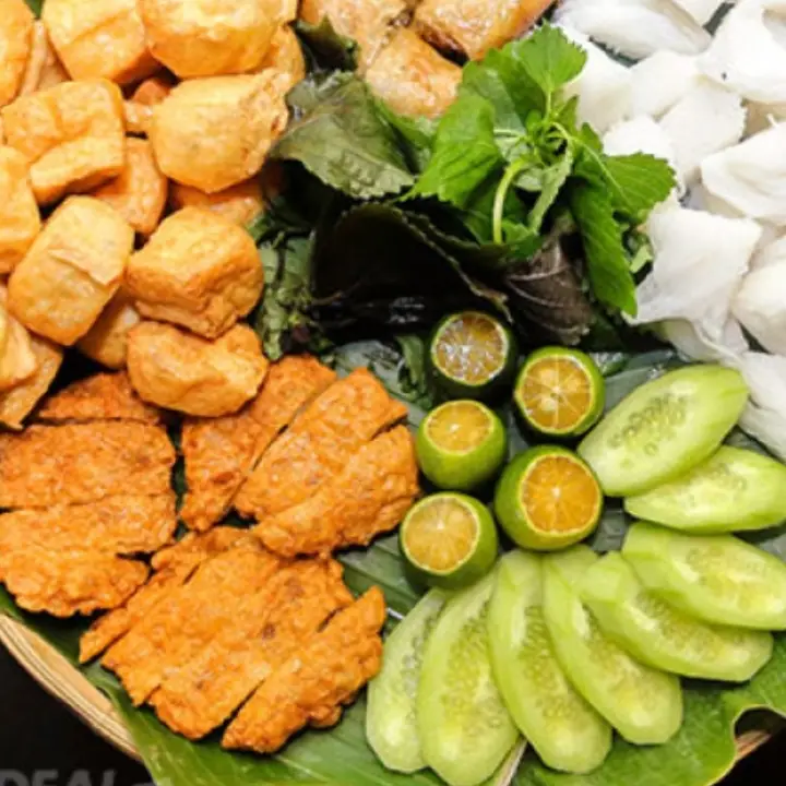 Hình ảnh Bún đậu chả cốm
