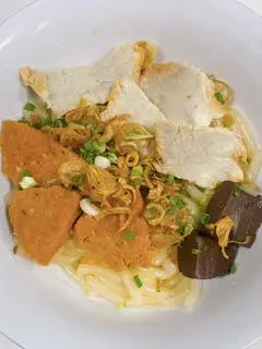 Hình ảnh Bánh canh thịt - mọc cua