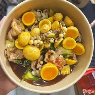 Hình ảnh Chân Gà Sốt Thái Đặc Biệt 