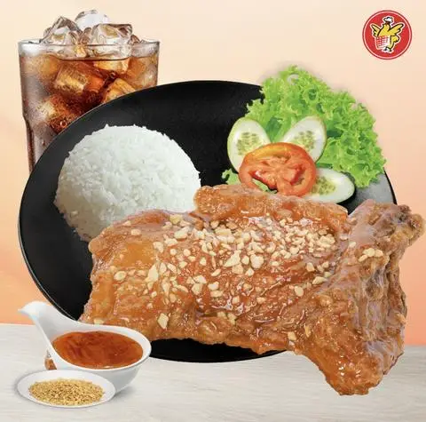 Hình ảnh Cơm Đùi Góc Tư Truyền Thống Xốt Mắm Tỏi + Pepsi