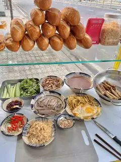 Hình ảnh Bánh mì thập Cẩm ( không có ram )