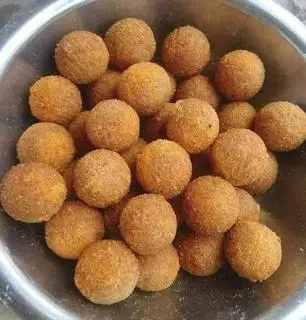 Hình ảnh Bánh khoai mỡ lắc phần nhỏ