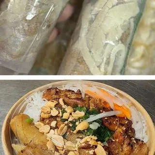 Hình ảnh Combo 1 bún thịt nướng + 5 gỏi cuốn + 2 chai trà tắc + 2 ly đá 