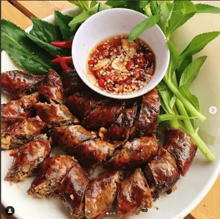 Hình ảnh dồi sụn thơm ngon tặng cháo huyết