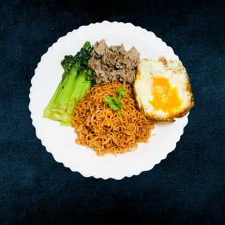 Hình ảnh Mì Xào Bò Trứng