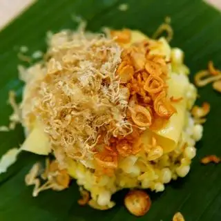 Hình ảnh Xôi ngô Hà Nội có ruốc