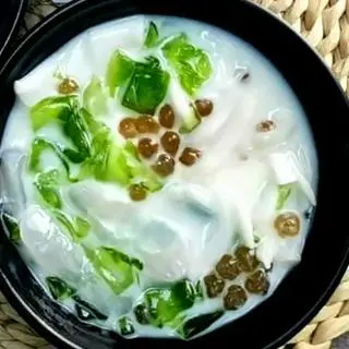 Hình ảnh Chè Thốt Nốt Dừa Dầm