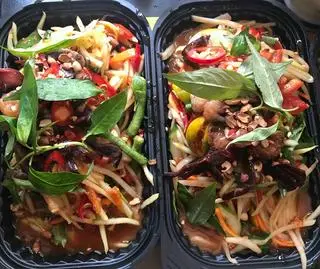 Hình ảnh Gỏi đu đủ Thái Lan ba khía